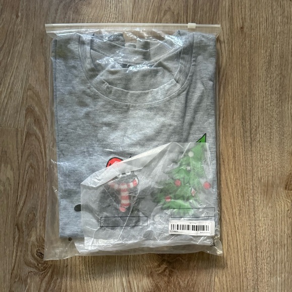 What Cat Christmas Tree T Shirt - Picture 5 of 6